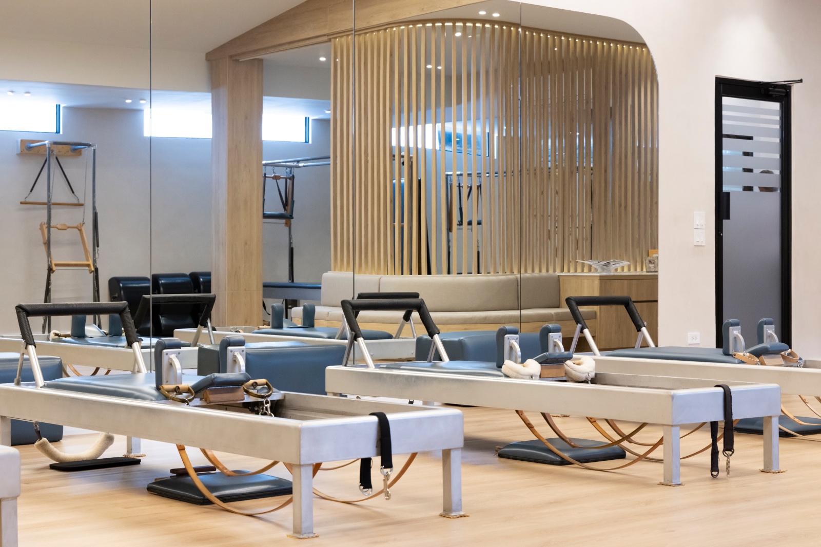 Estudio Aliza Pilates — equipos Gratz originales